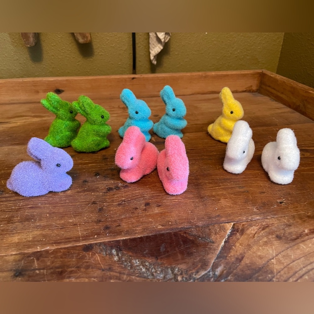 Fuzzy rabbits made of styrofoam 
Set of 10
Minimal paint repair on bottoms
